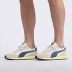 Frosted Ivory / Green Terrain / Light Straw