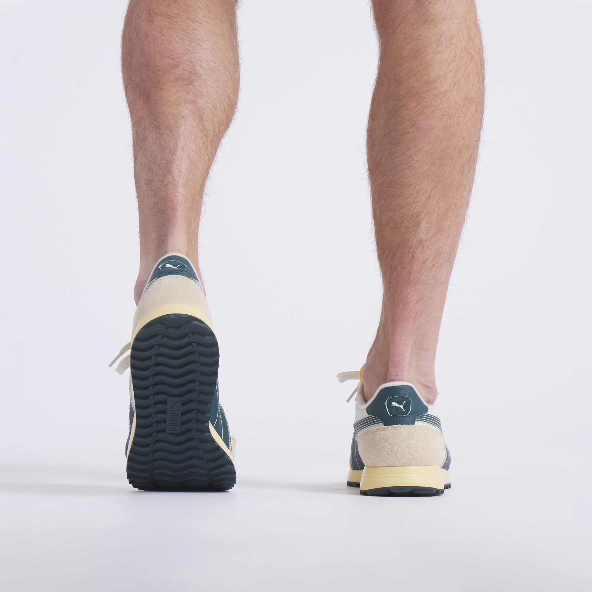 Frosted Ivory / Green Terrain / Light Straw