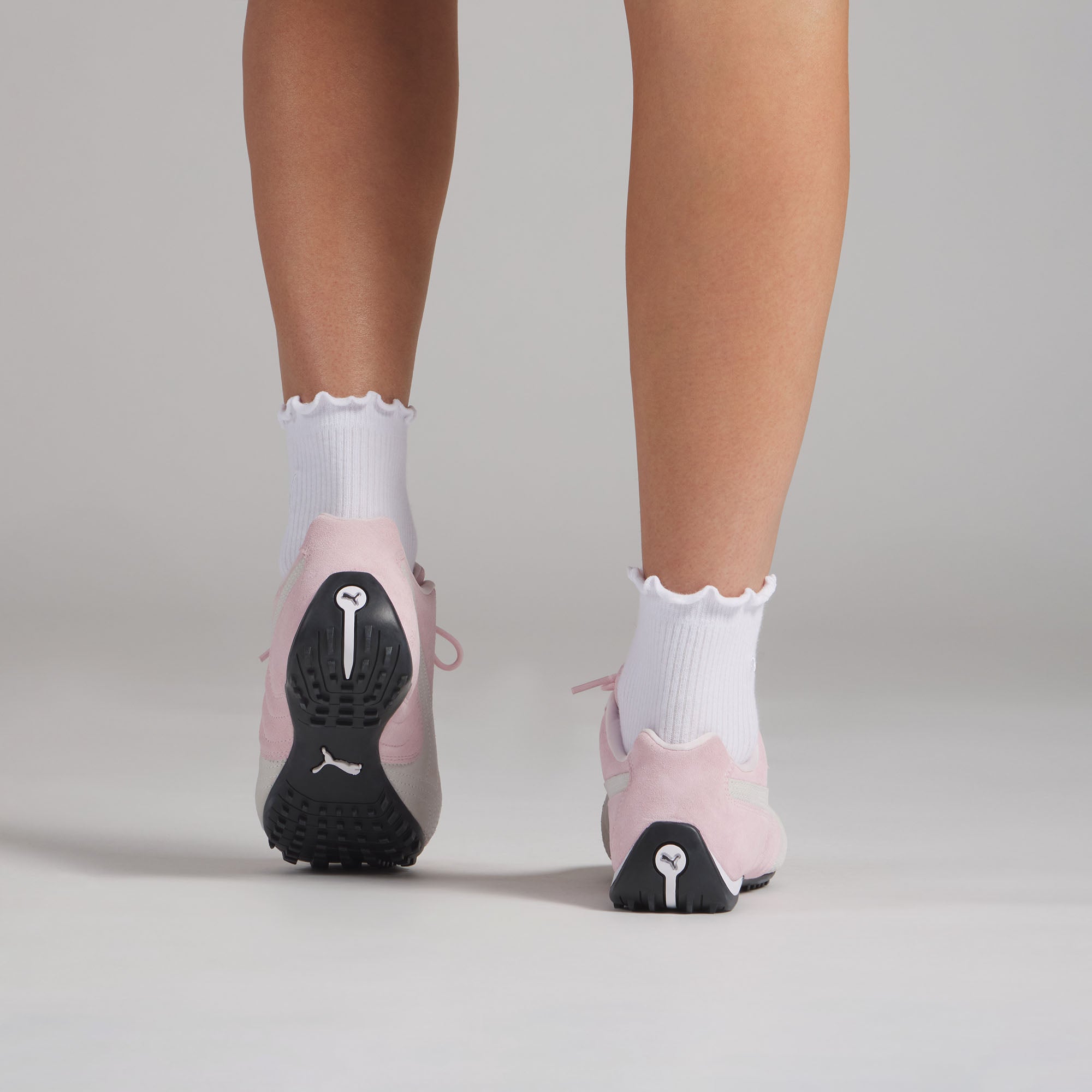 Whisp of Pink / Puma White