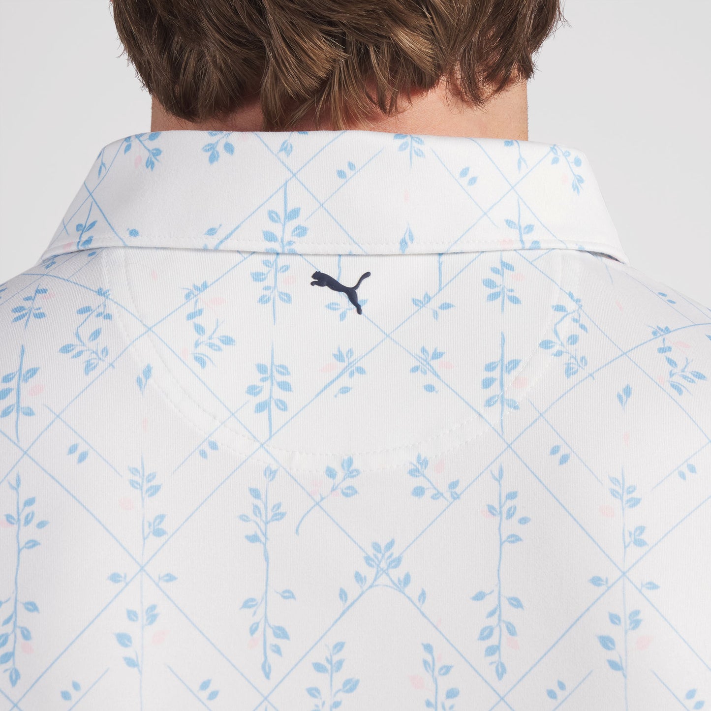 Warm White / Team Light Blue