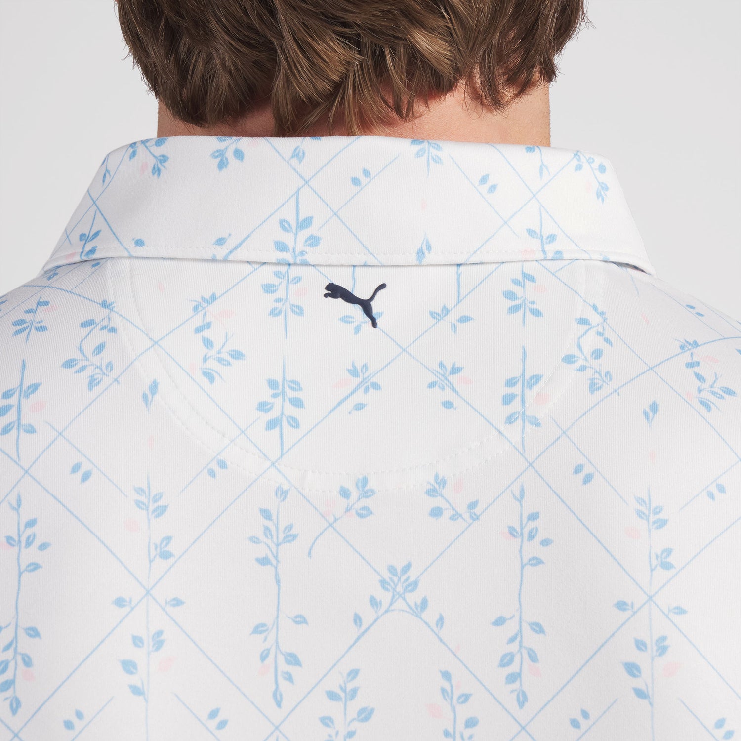 Warm White / Team Light Blue